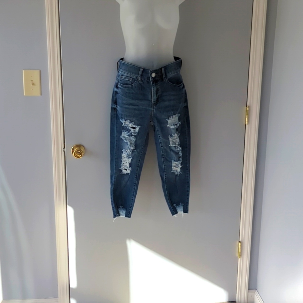 Capri denim jeans